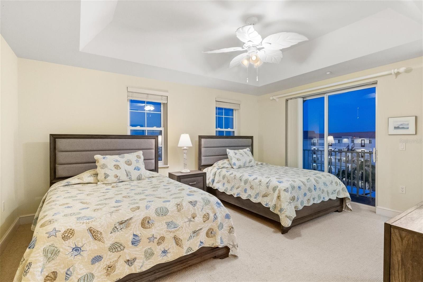 THE SEA BREEZE - Residential