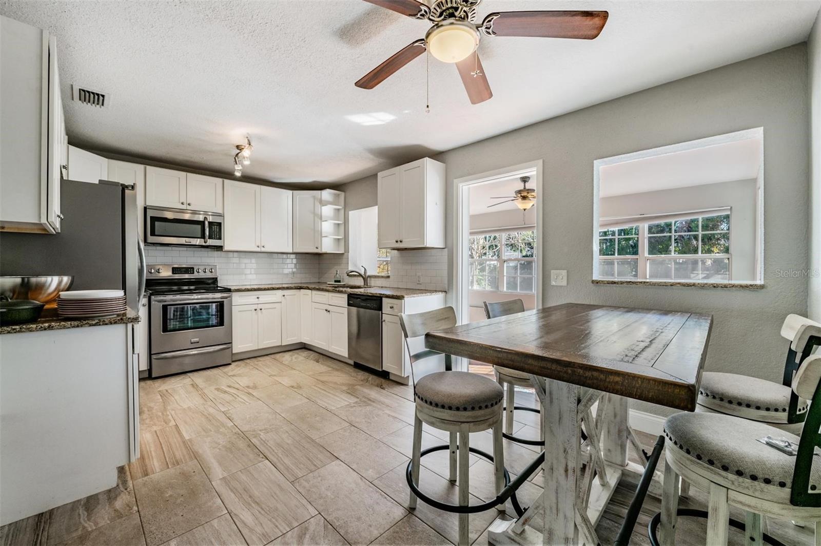 LA JOLLA SUB - Residential