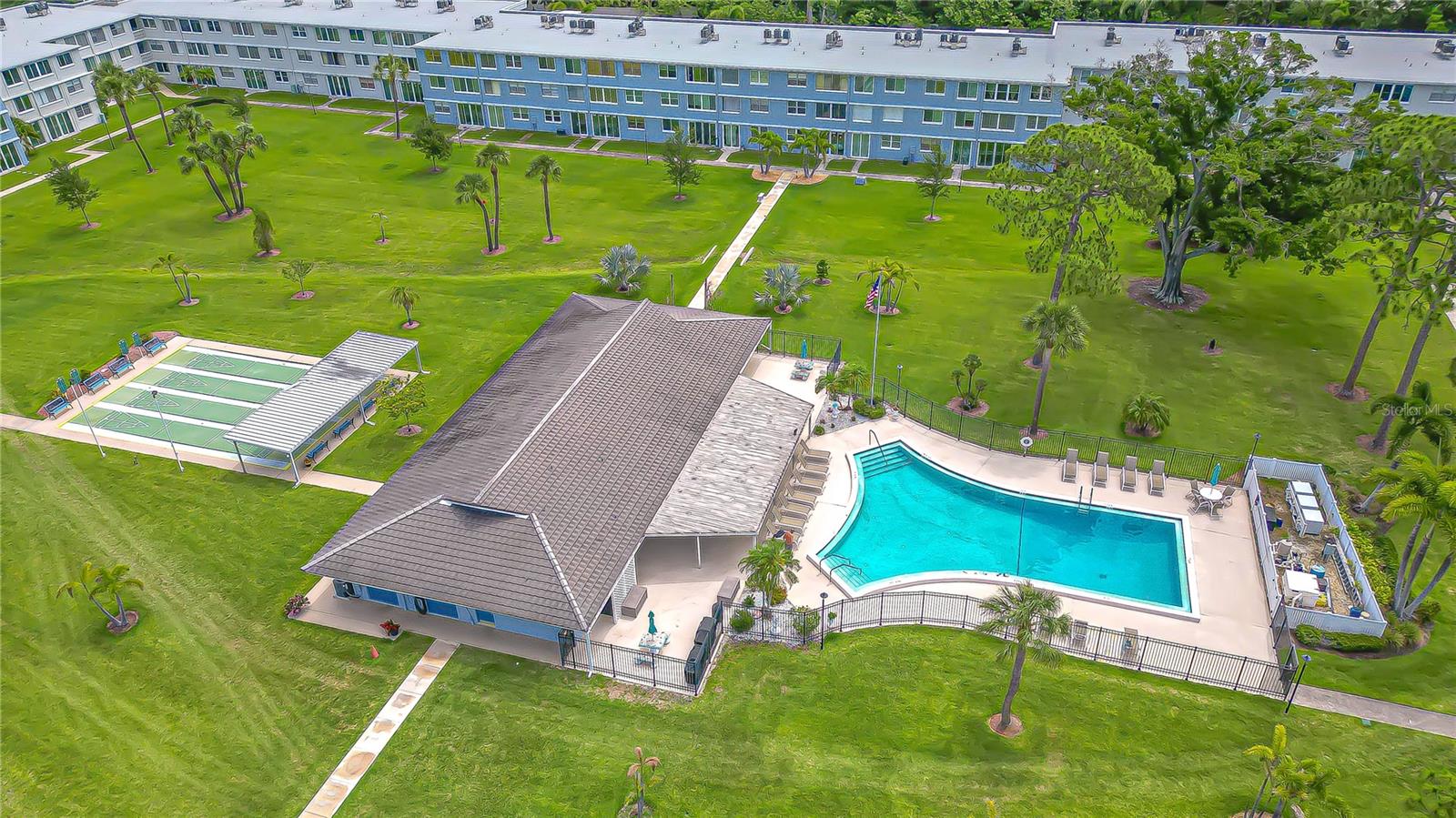 WINSTON PARK NORTHEAST - Residential