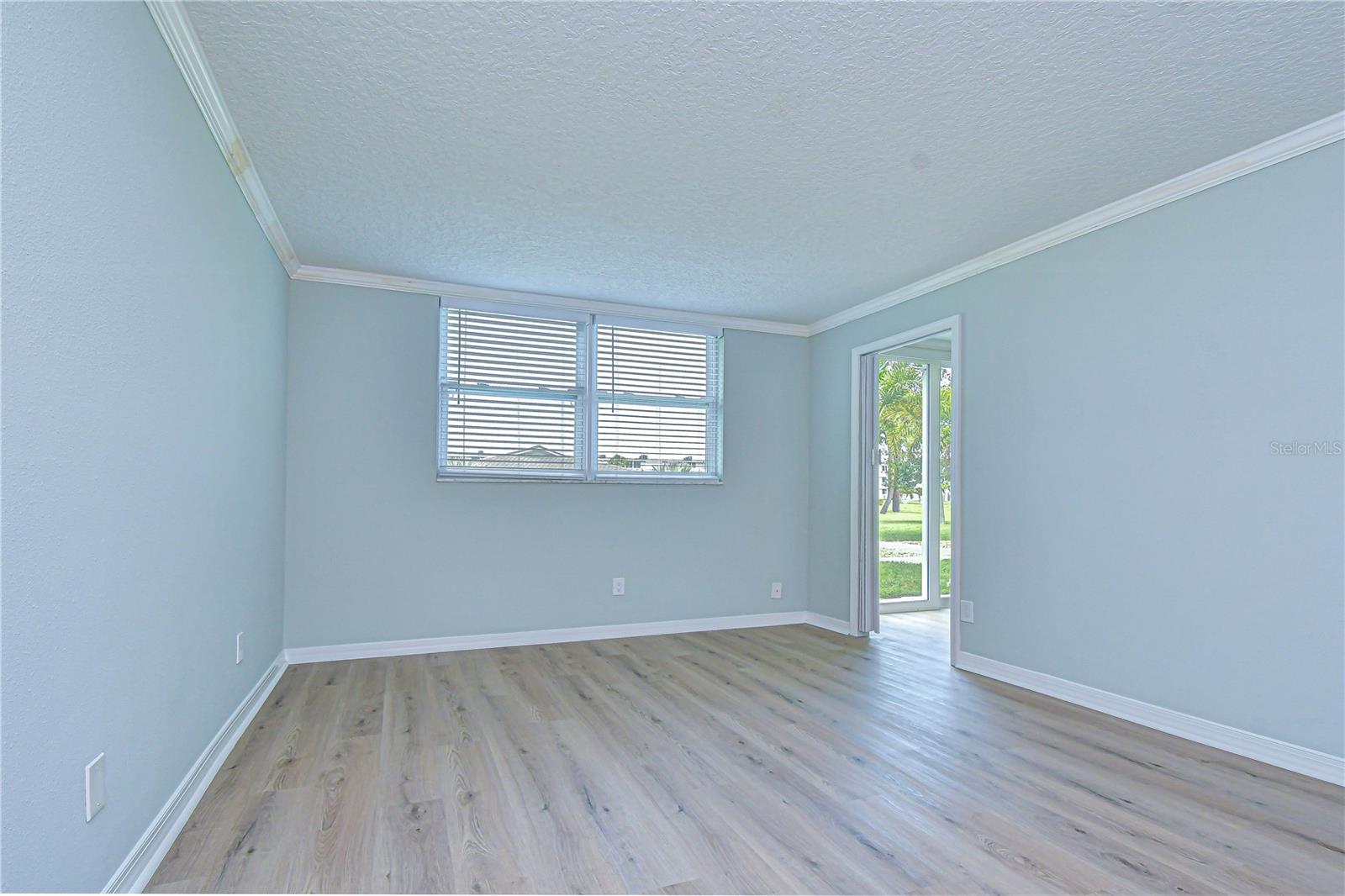 WINSTON PARK NORTHEAST - Residential