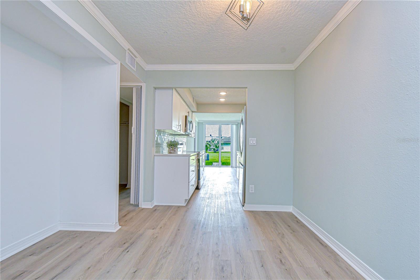 WINSTON PARK NORTHEAST - Residential