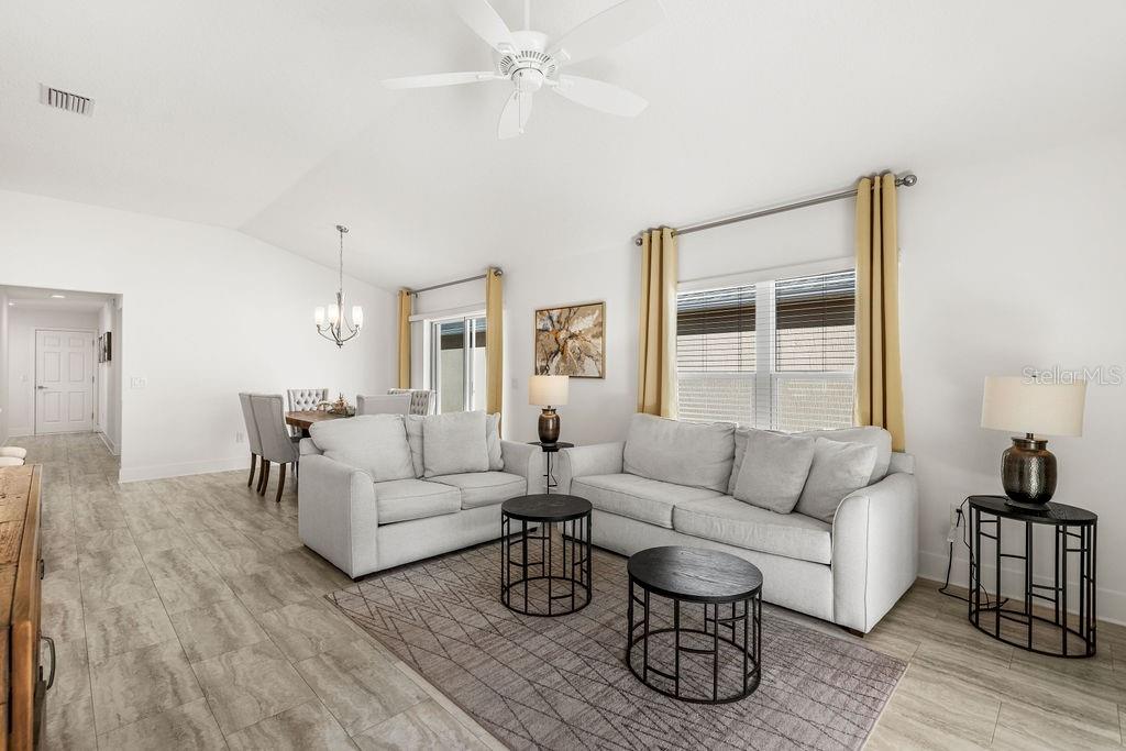 VILLAGES/WILDWOOD ATWOOD BUNGA - Residential