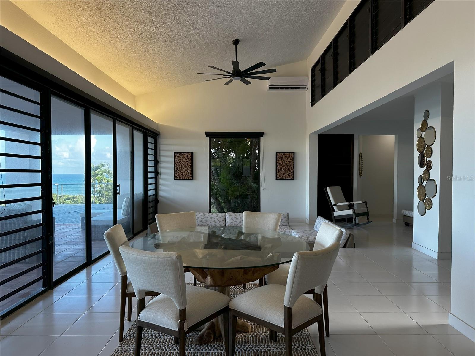 WILLIAM - Residential