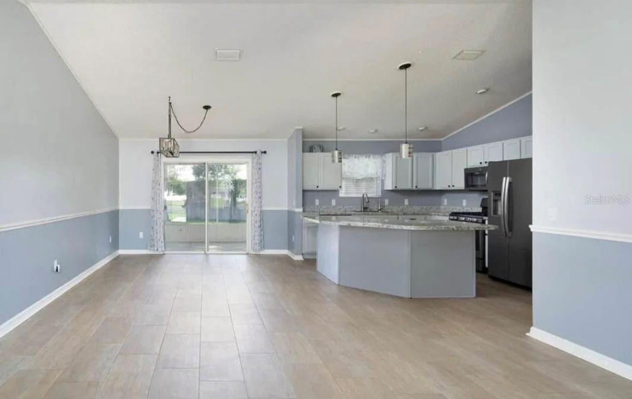 SPRING ARBOR VILLAGE - Residential Lease