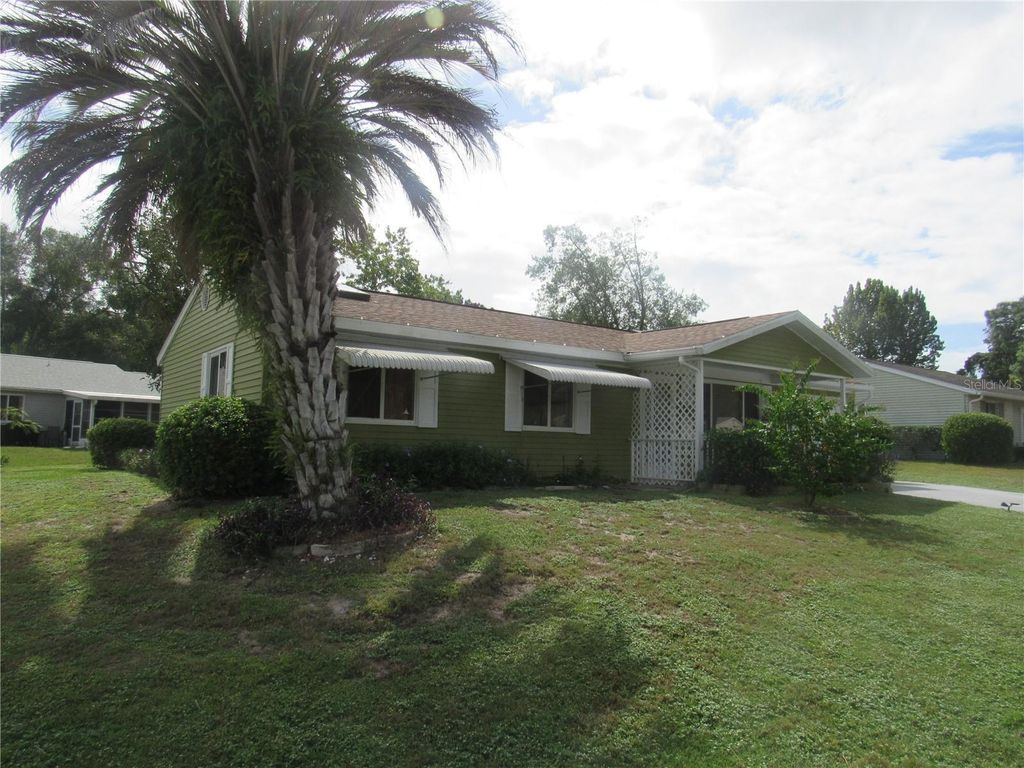 Photo of 8942 SW 109th Lane, Ocala, FL 34481 (MLS # OM711114)
