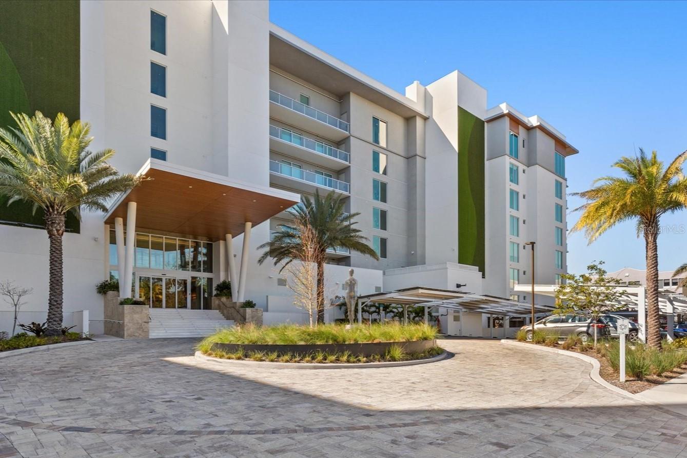 SERENA BY THE SEA - Residential