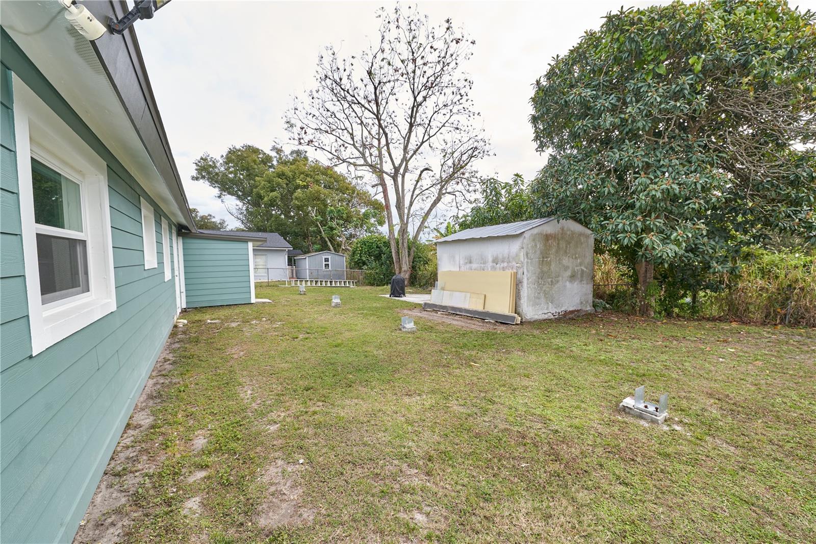 IVANHOE ESTATES - Residential