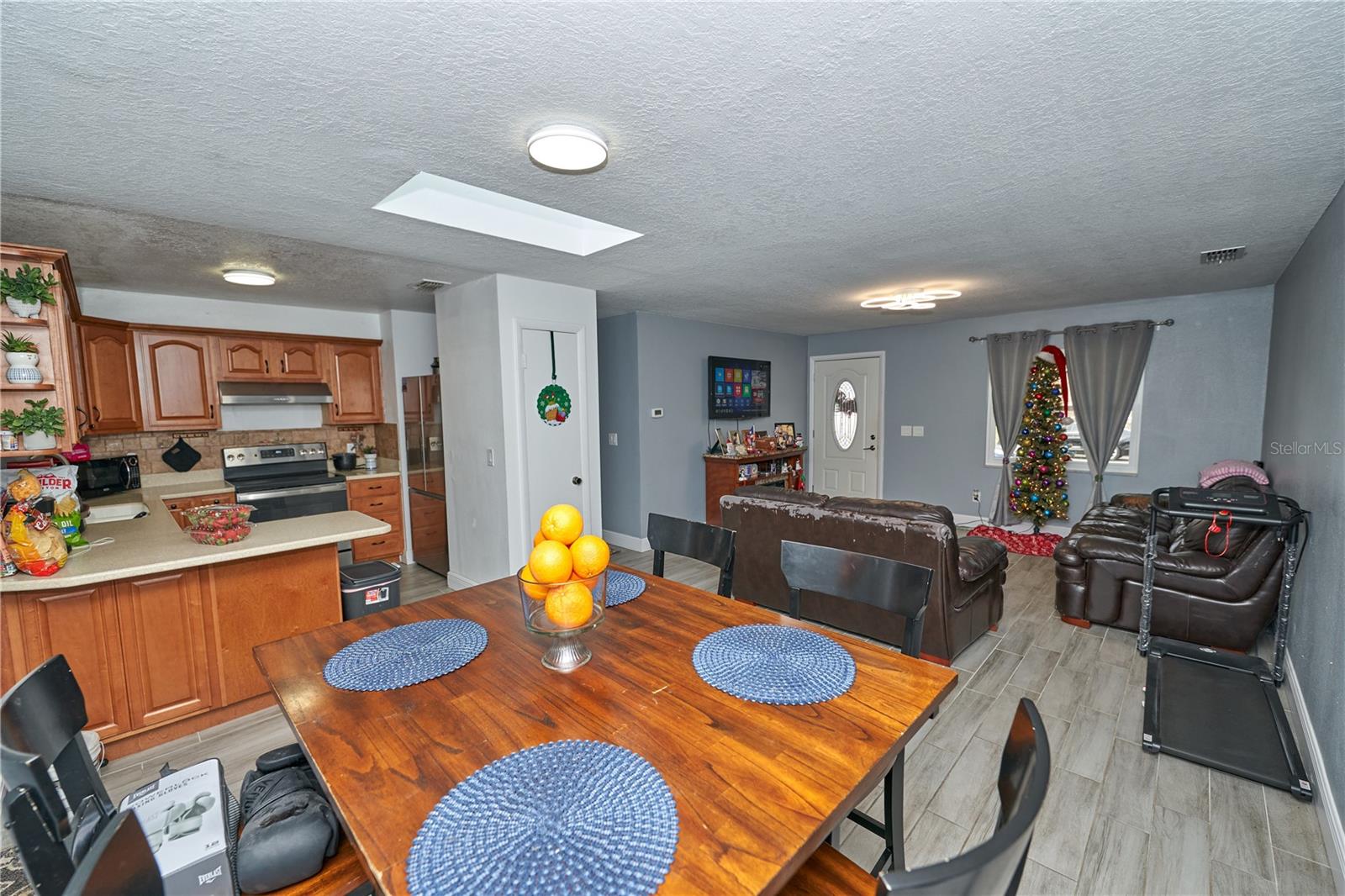 IVANHOE ESTATES - Residential