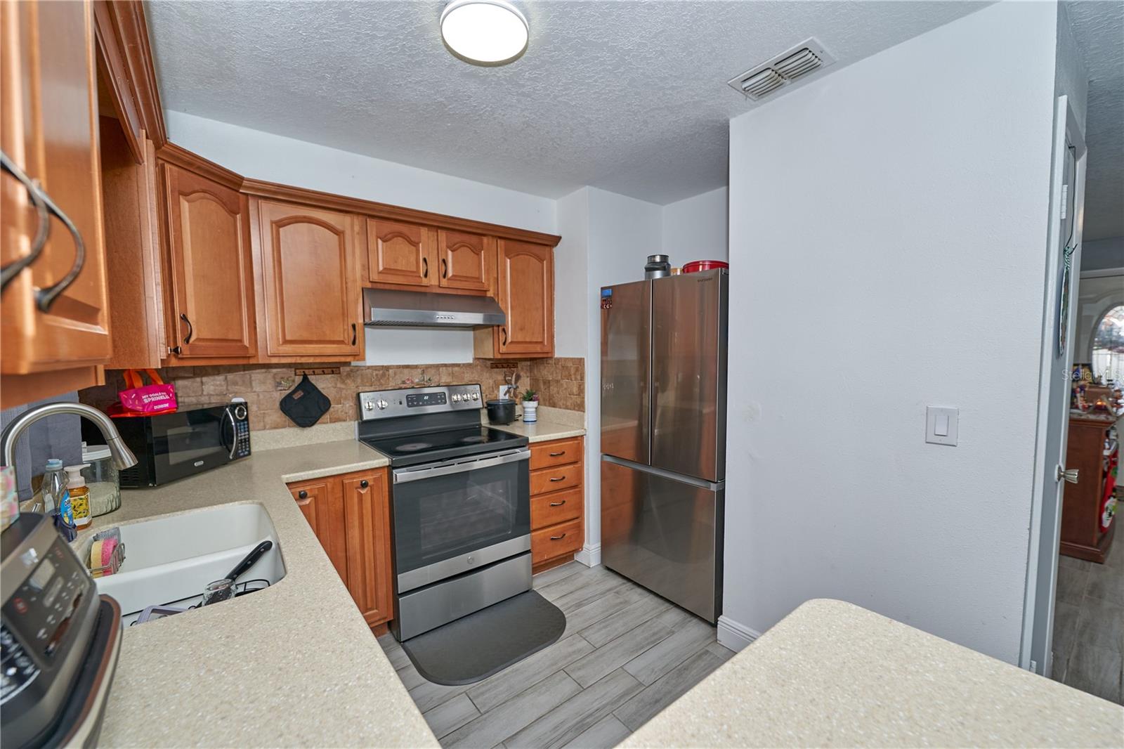 IVANHOE ESTATES - Residential