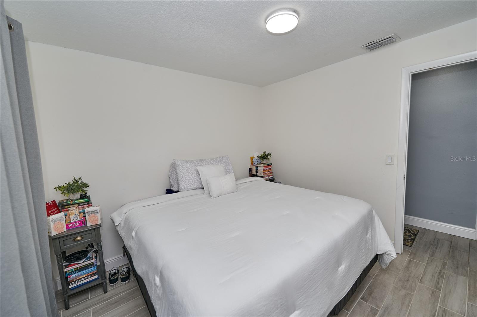 IVANHOE ESTATES - Residential