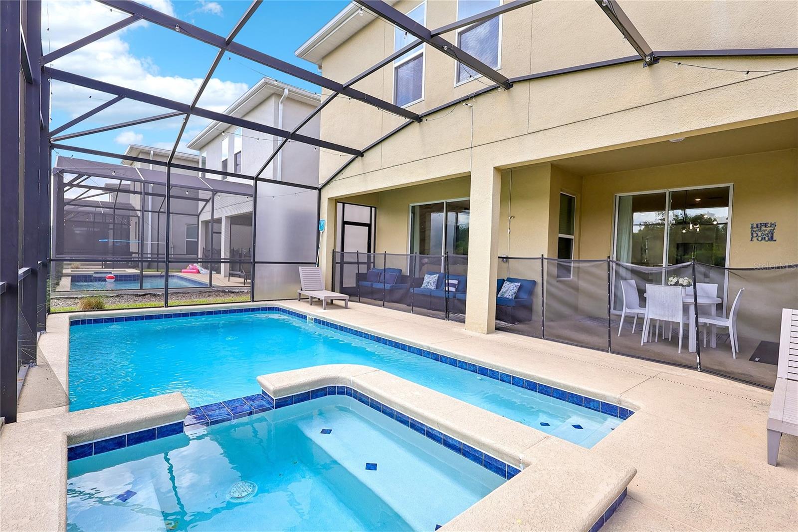 STOREY LAKE COVE - Residential
