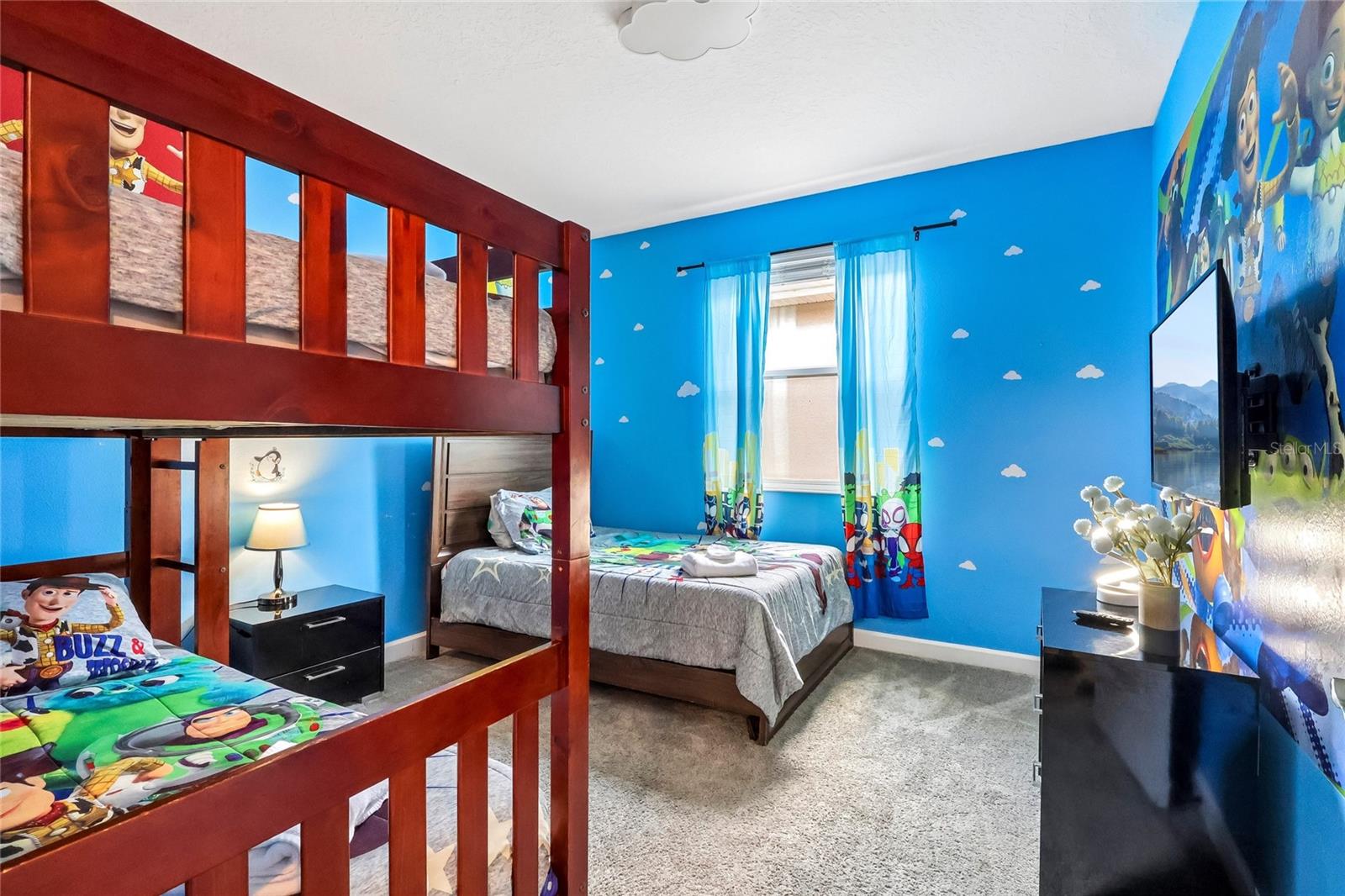 STOREY LAKE COVE - Residential