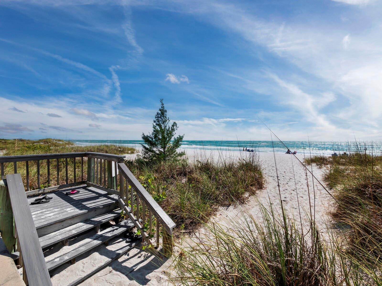 LONGBOAT HARBOUR - Residential