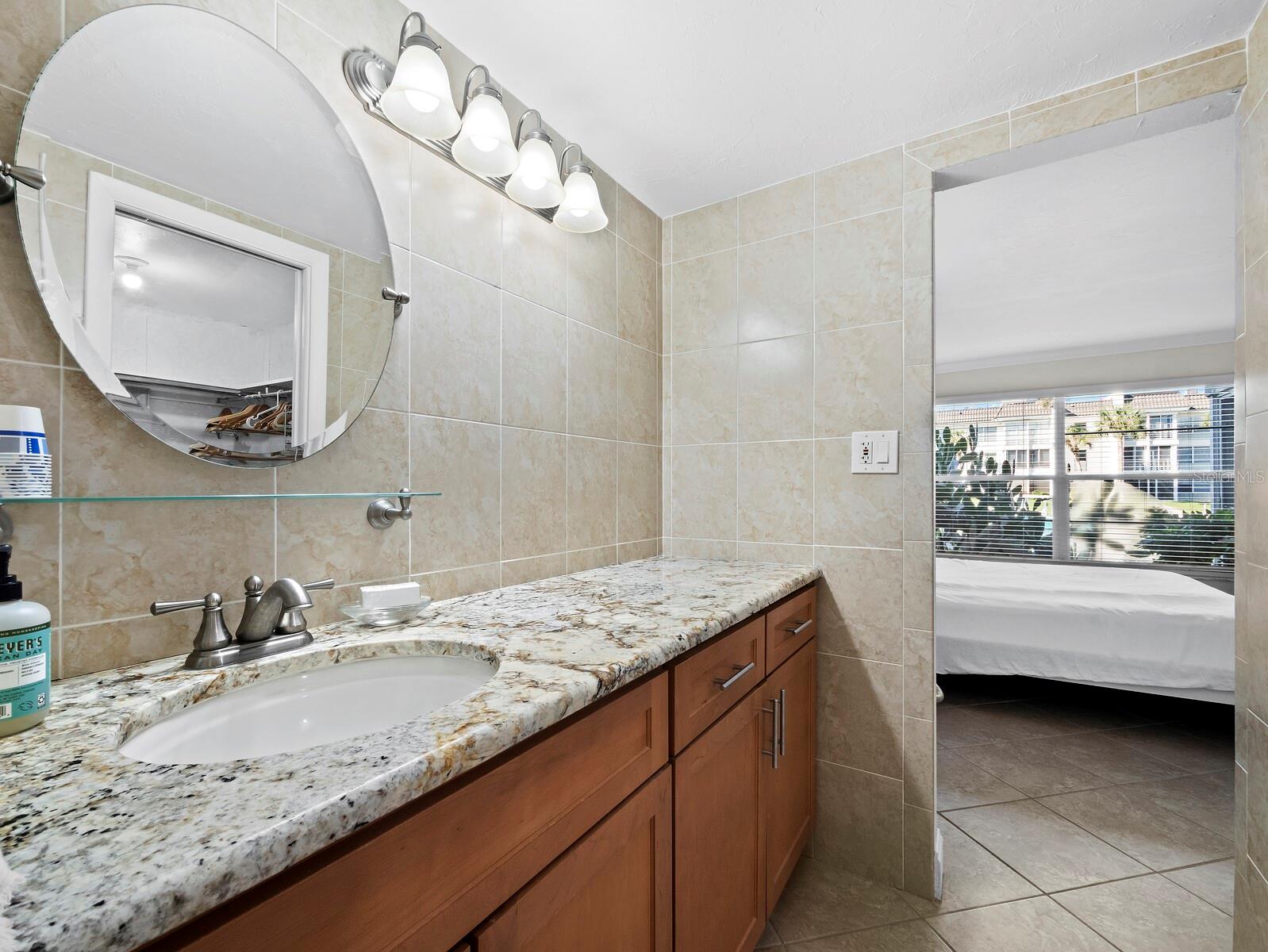 LONGBOAT HARBOUR - Residential
