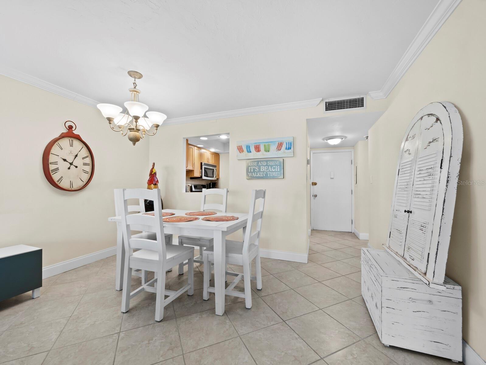 LONGBOAT HARBOUR - Residential