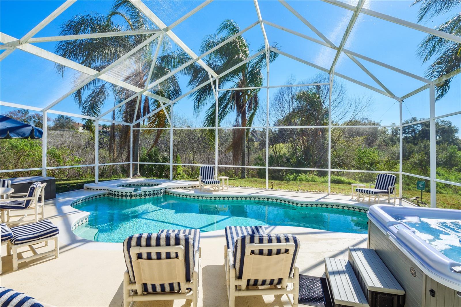 7912 GOLDEN POND CIRCLE