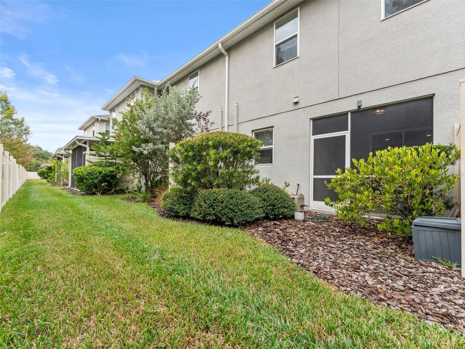 WOODSIDE TRACE - Residential