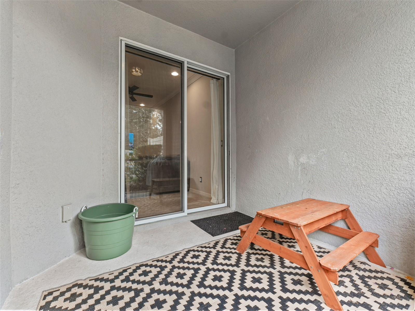 WOODSIDE TRACE - Residential