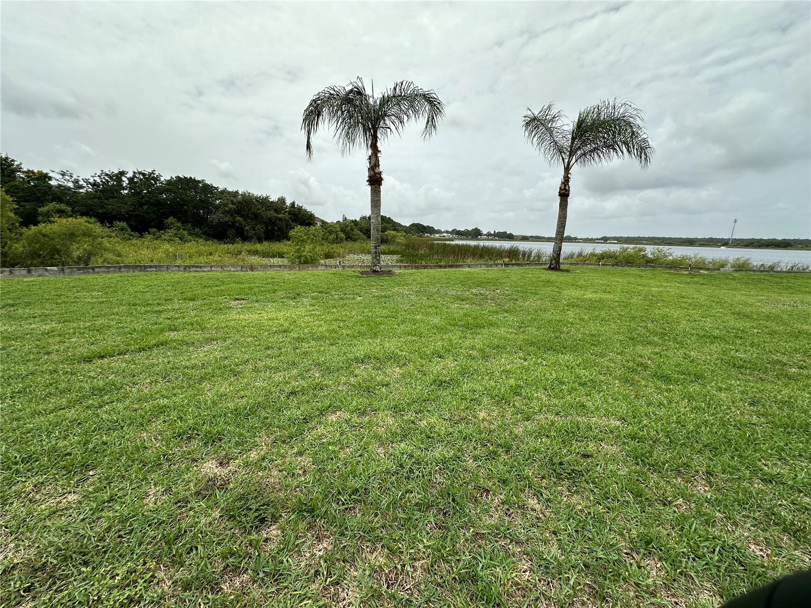 Chance to have a building lot on lake front