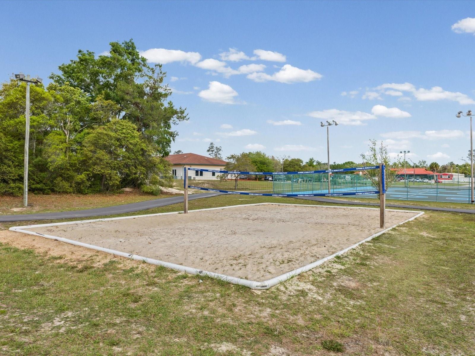 MARION OAKS - Residential