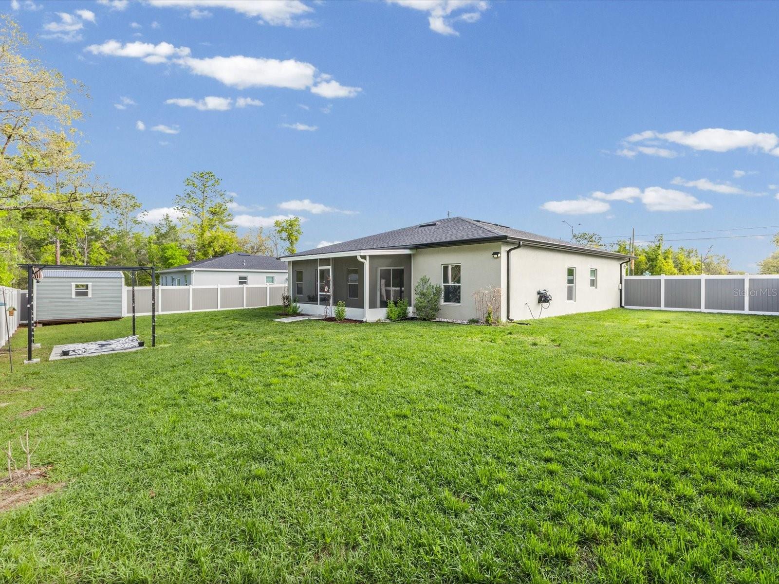 MARION OAKS - Residential