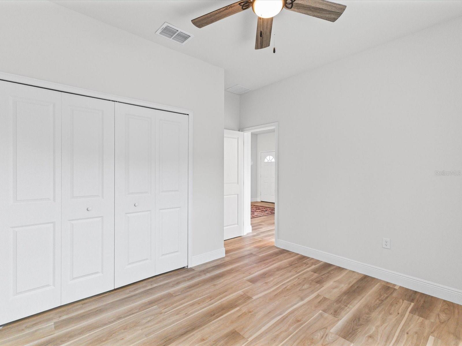 MARION OAKS - Residential