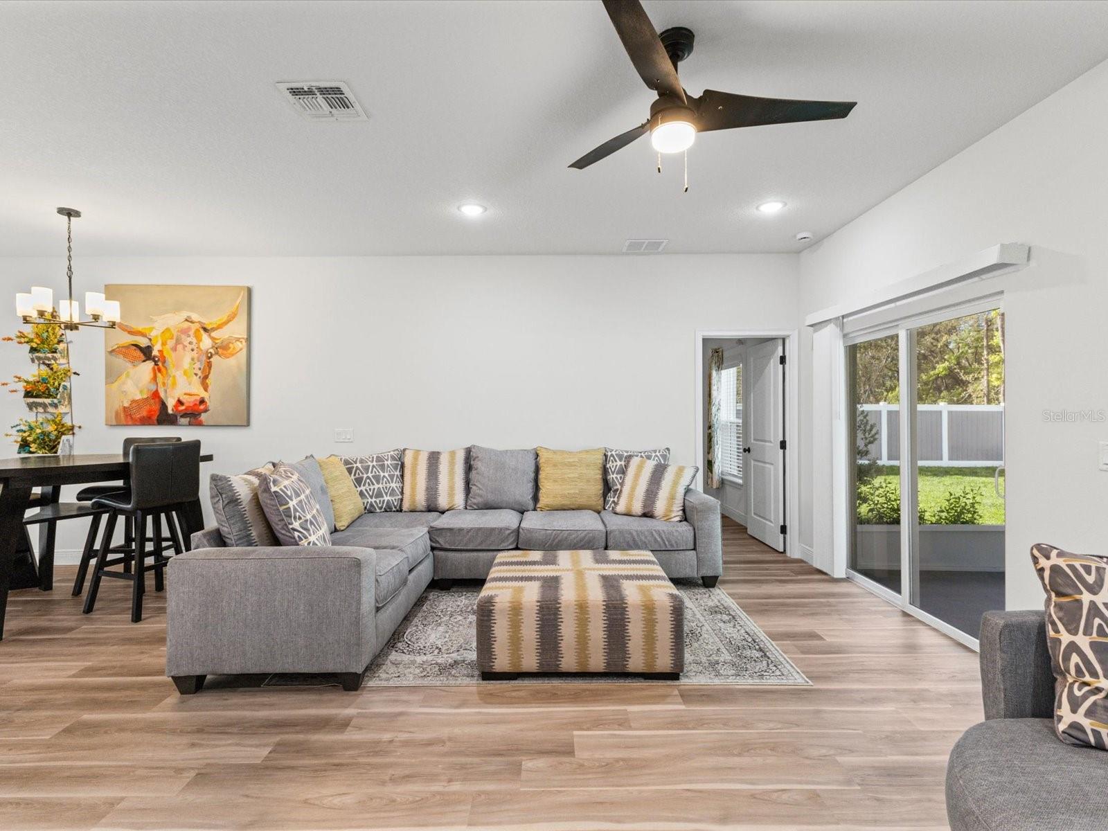 MARION OAKS - Residential