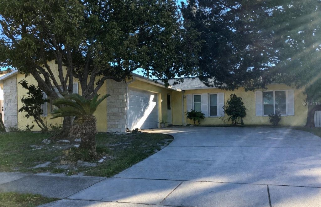 Photo of 5565 Telipa Drive, Orlando, FL 32839 (MLS # O6402330)