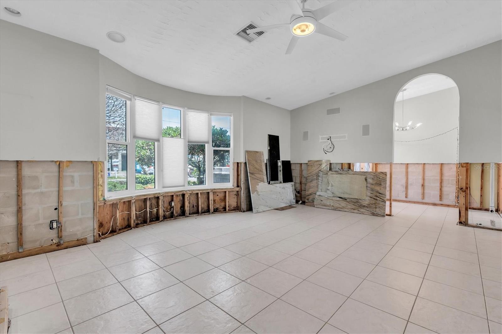 CAPRI ISLE SUB - Residential