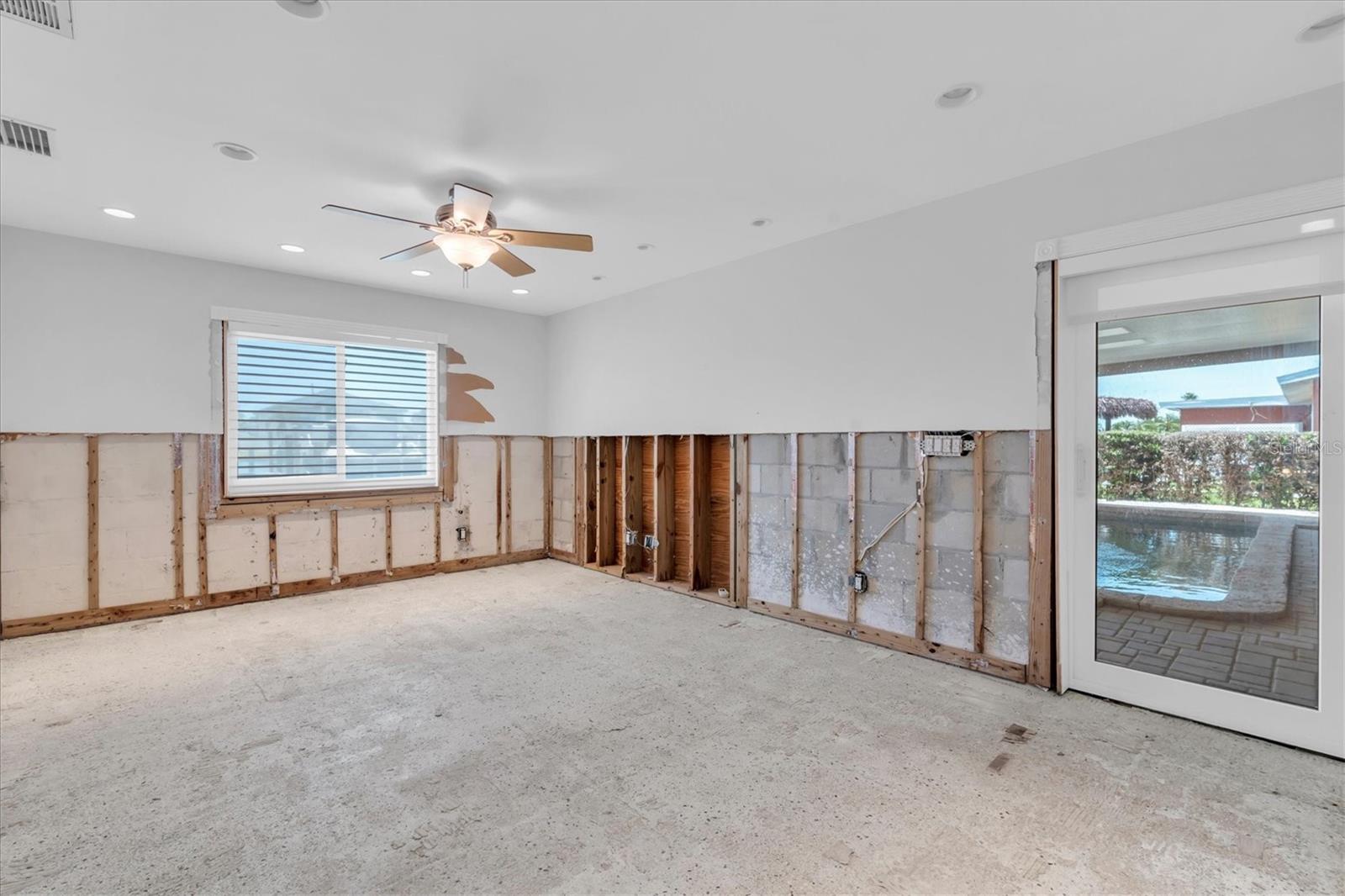 CAPRI ISLE SUB - Residential