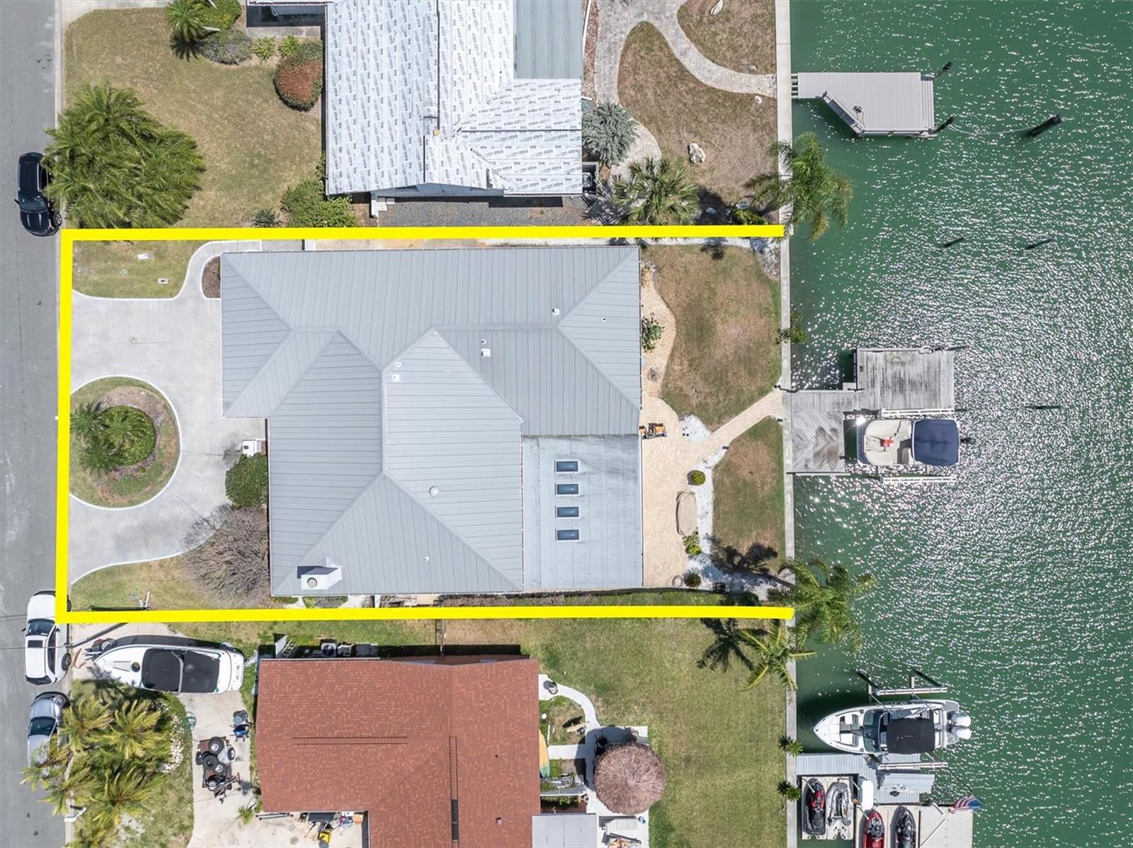 CAPRI ISLE SUB - Residential