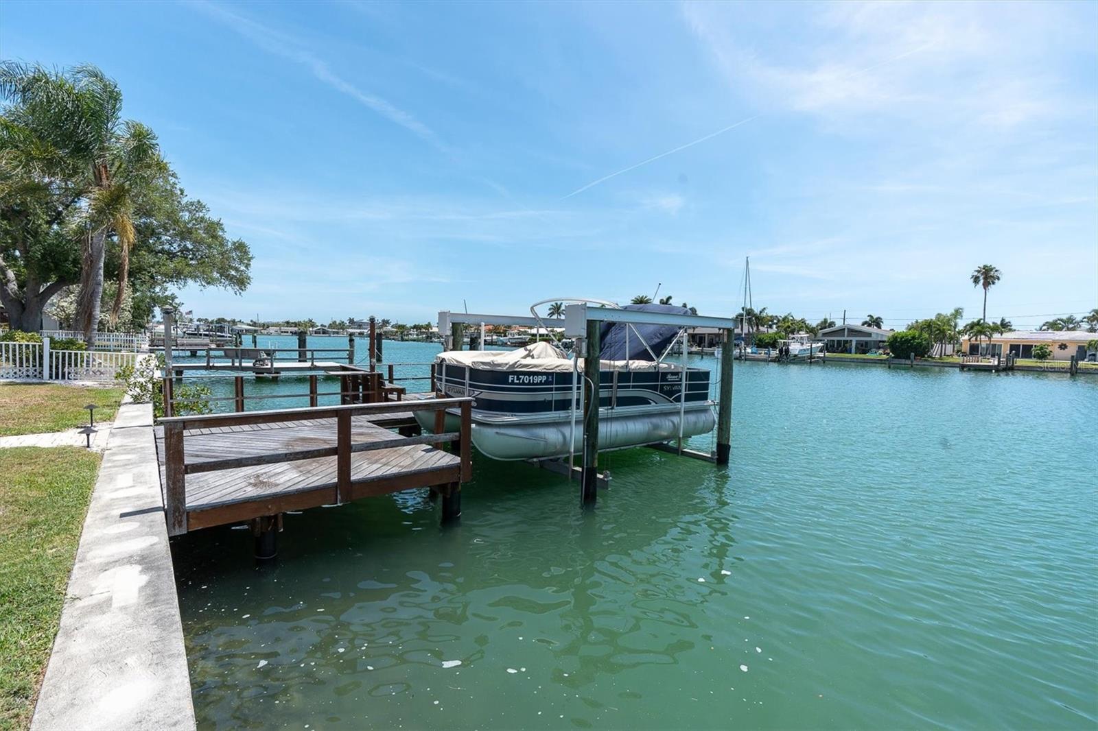 CAPRI ISLE SUB - Residential