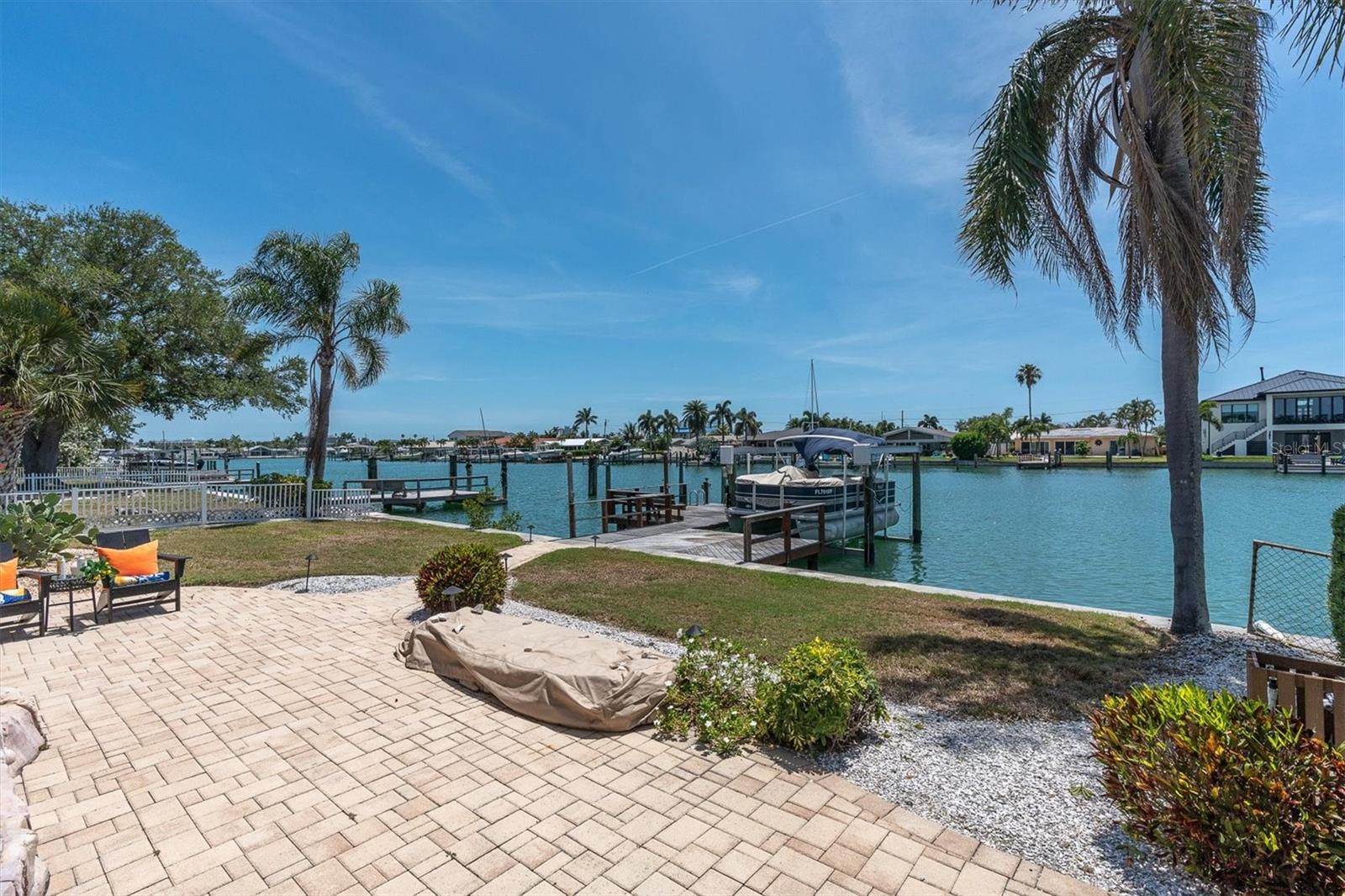 CAPRI ISLE SUB - Residential
