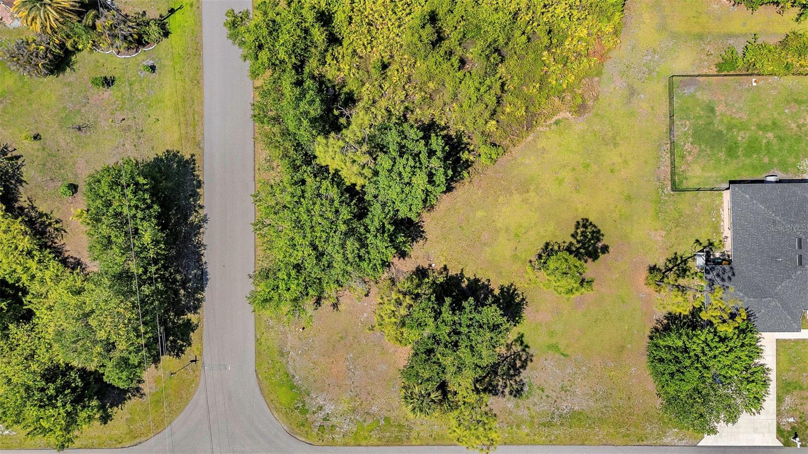 PUNTA GORDA ISLES SEC 20 - Land