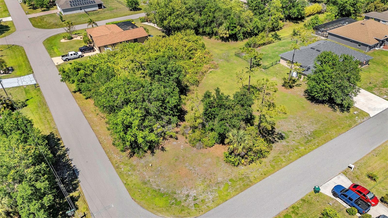 PUNTA GORDA ISLES SEC 20 - Land