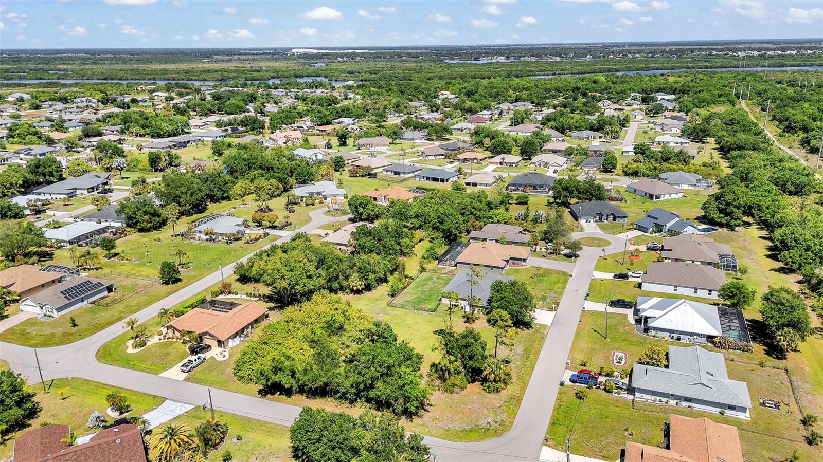 PUNTA GORDA ISLES SEC 20 - Land