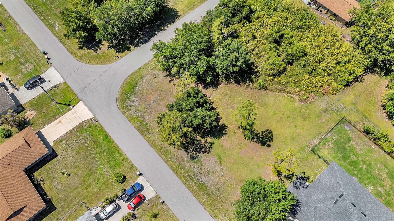 PUNTA GORDA ISLES SEC 20 - Land