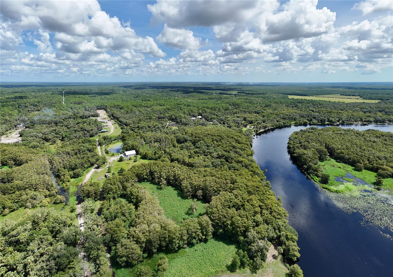 RIVER OAKS UNREC SUB - Land