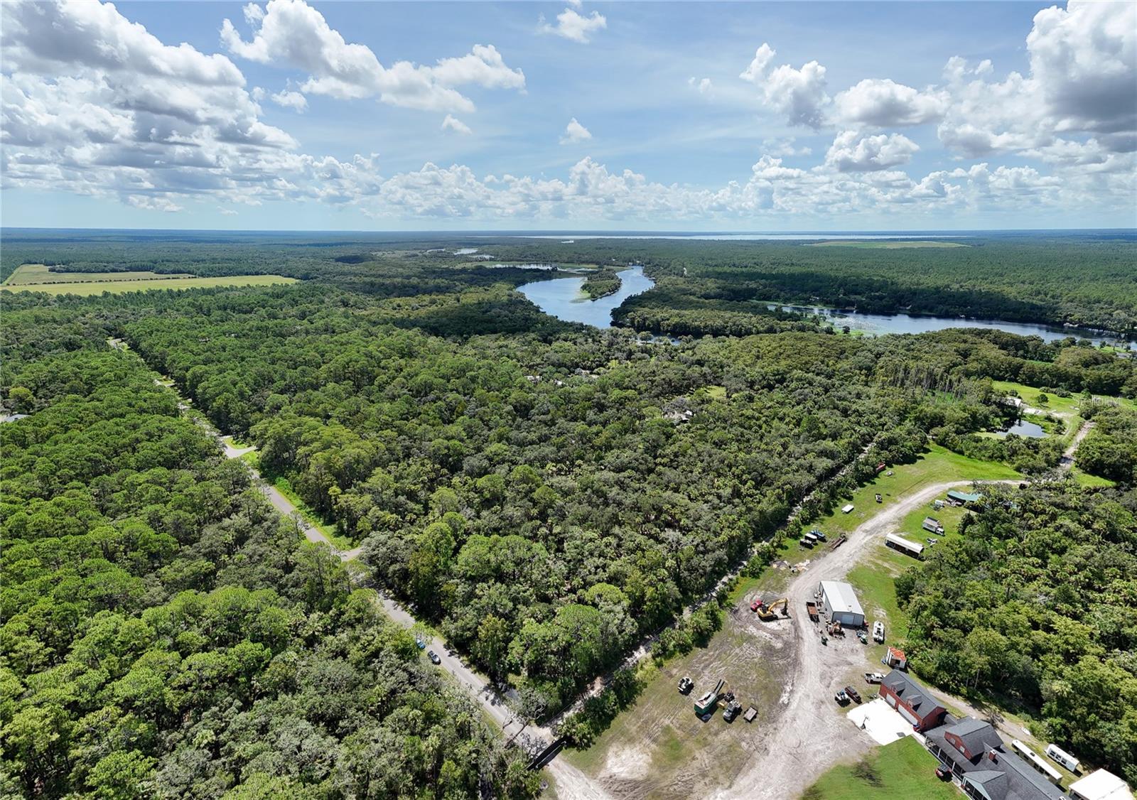 RIVER OAKS UNREC SUB - Land