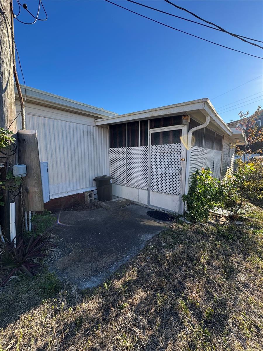 PARKRIDGE MOBILE MANOR UNREC - Residential