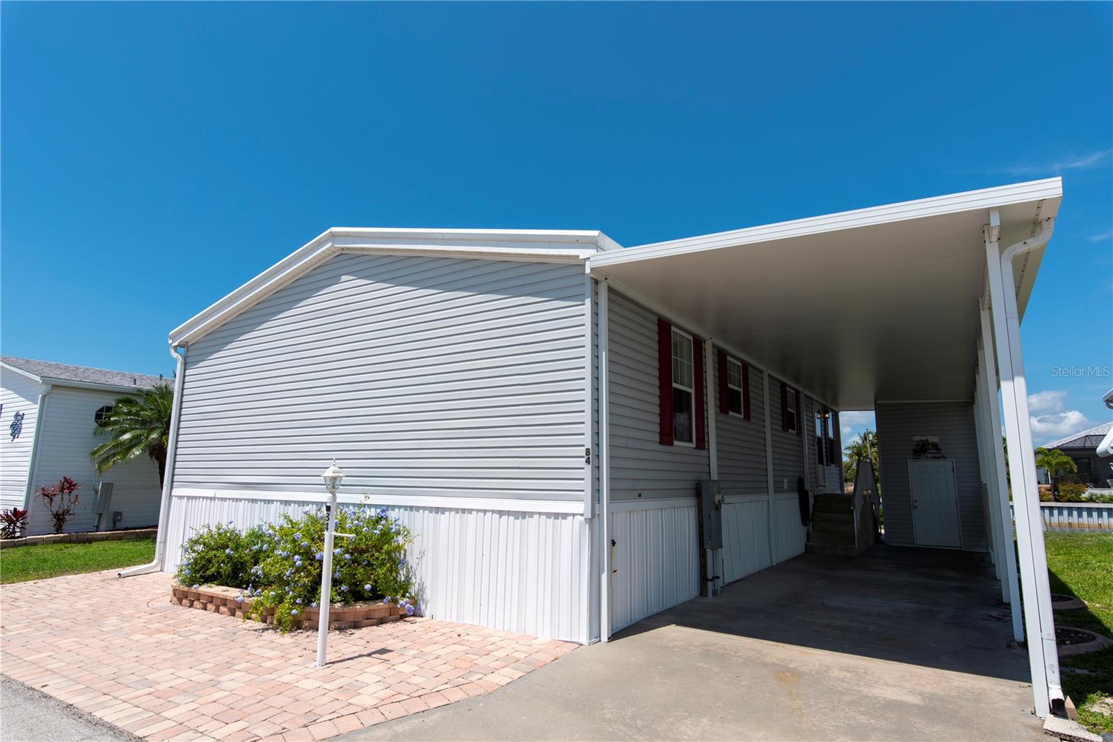 View PUNTA GORDA, FL 33950 mobile home