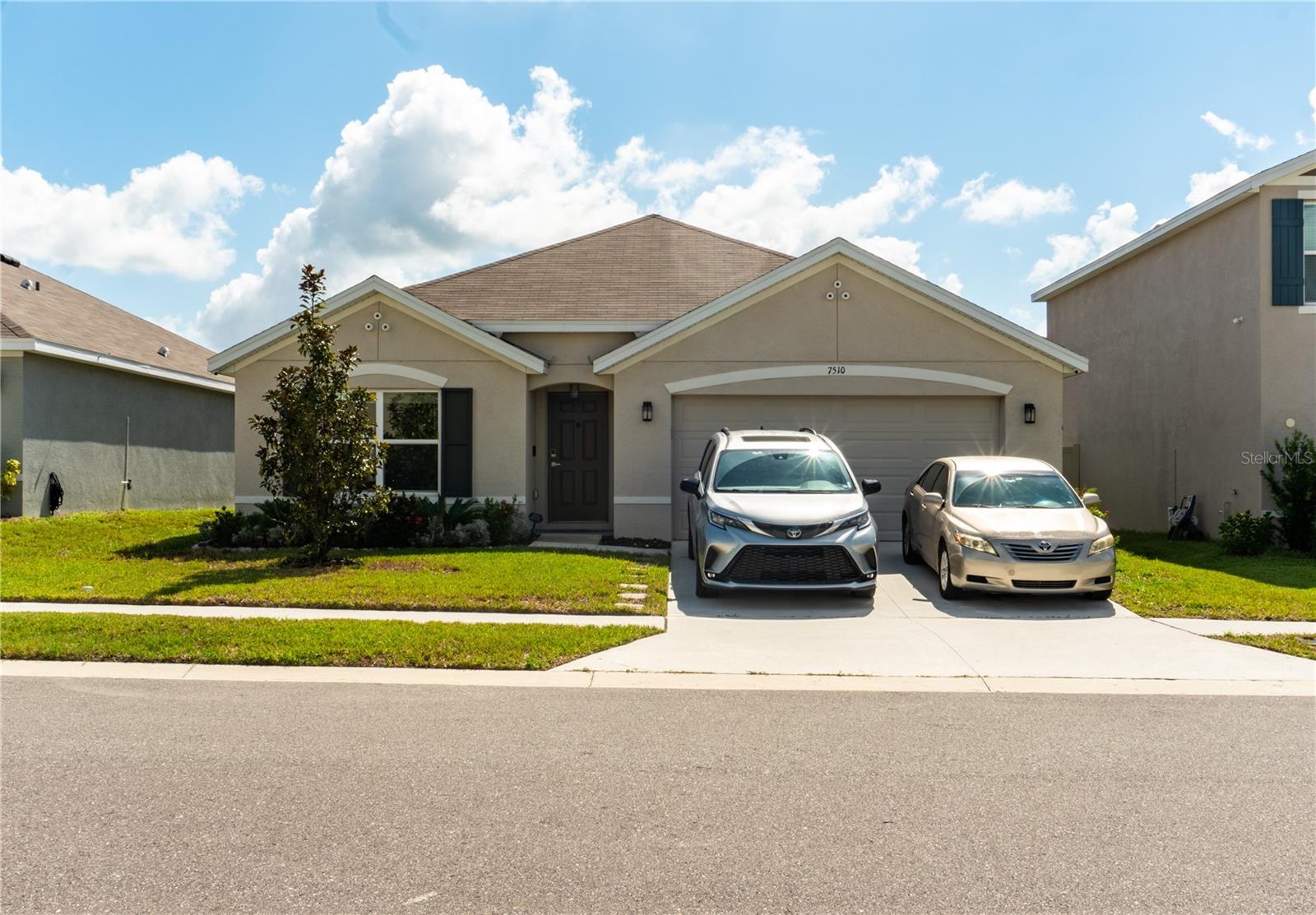 SELLER IS OFFERING 10K TOWARDS BUYER'S CLOSING COST OR RATE BUY DOWN! NO CDD community with very low HOA fee, not in a flood zone.
Step into almost new home built in 2023. This stunning property boasts 4 bedrooms, 2 baths, and a spacious 2-car garage, providing
ample space and comfort. The split floor plan enhances privacy, offering a retreat-like atmosphere. The kitchen is a focal point, featuring sleek stainless steel appliances and elegant granite countertops, perfect for both everyday cooking and hosting guests, screened in porch to enjoy your morning coffee or a glass of wine in the evening, fenced-in yard for your privacy. Convenient amenities include an inside laundry area ensuring effortless daily living. Located in the heart of Tampa, this home offers easy access to shopping, dining, and entertainment, making it an ideal choice for those who enjoy city living with all its conveniences. Whether you're
exploring the vibrant city or relaxing at home, this residence promises the best of both worlds. This home will not last. Schedule an appointment today