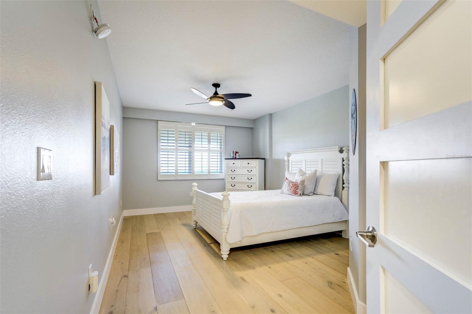 BELLA ROSA CONDO - Residential