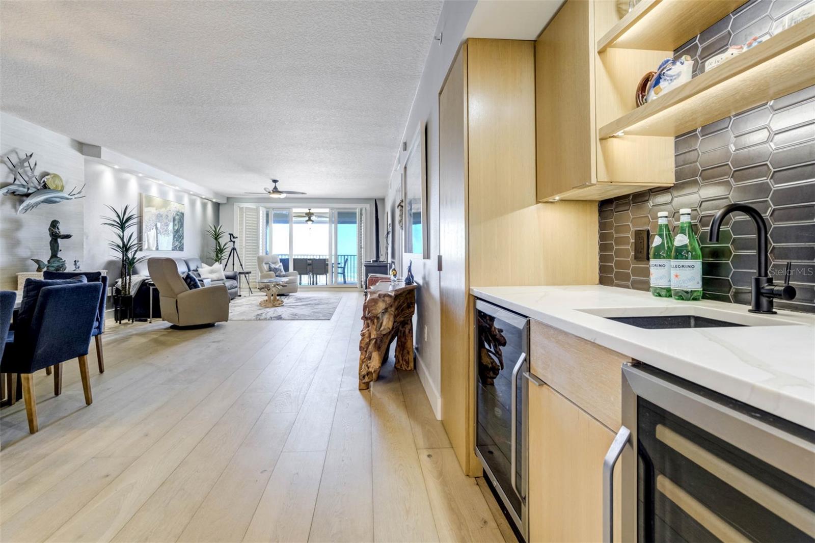 BELLA ROSA CONDO - Residential