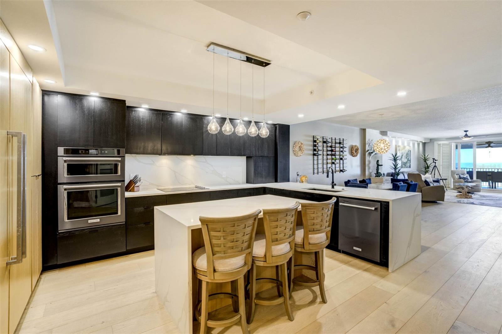 BELLA ROSA CONDO - Residential