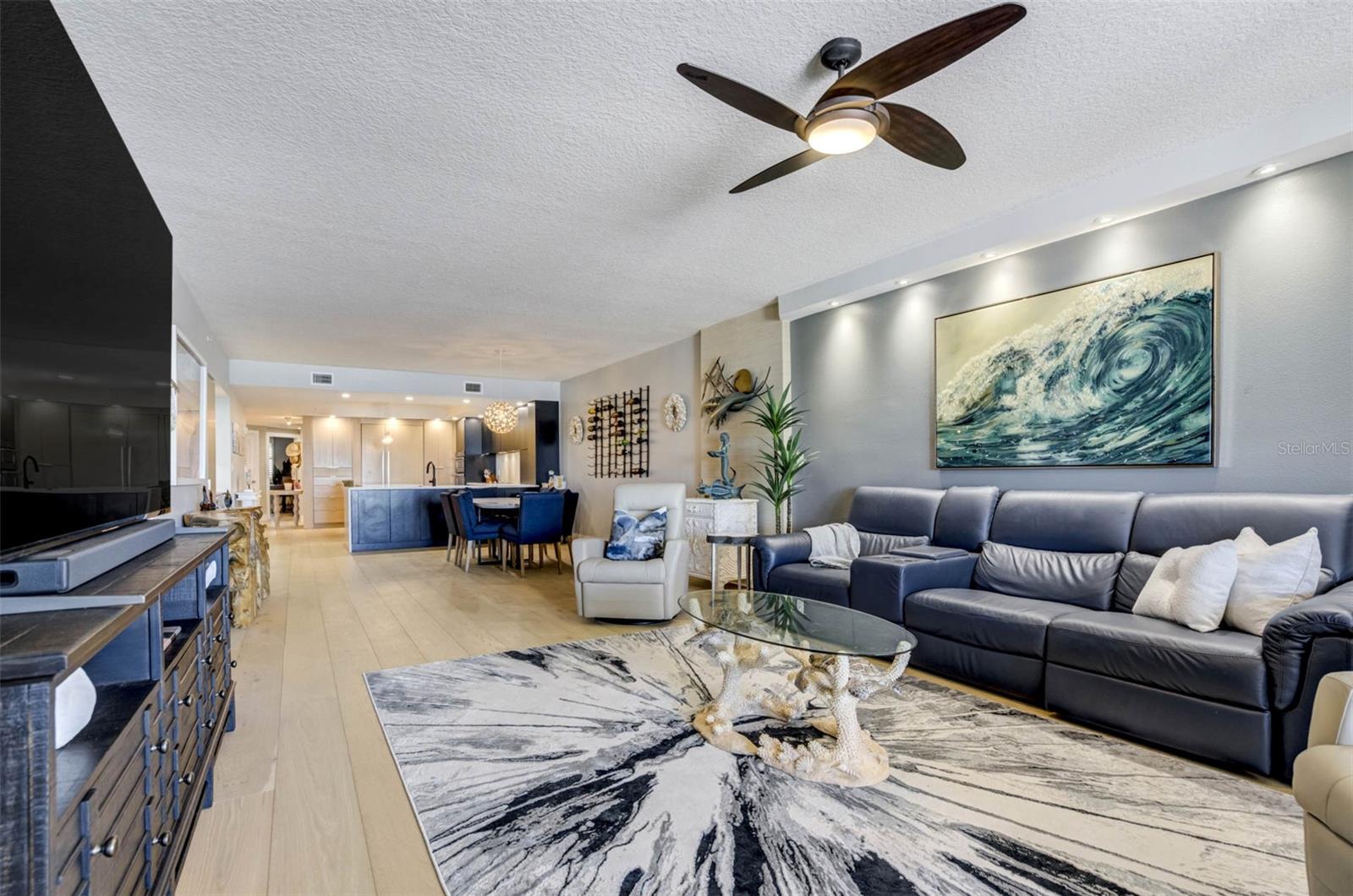 BELLA ROSA CONDO - Residential