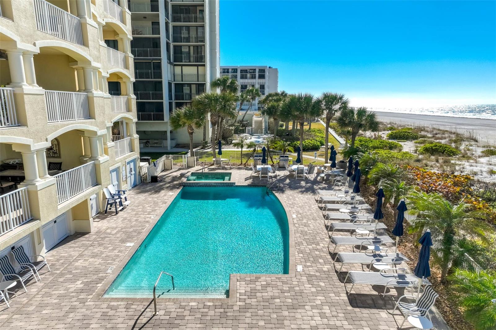 BELLA ROSA CONDO - Residential