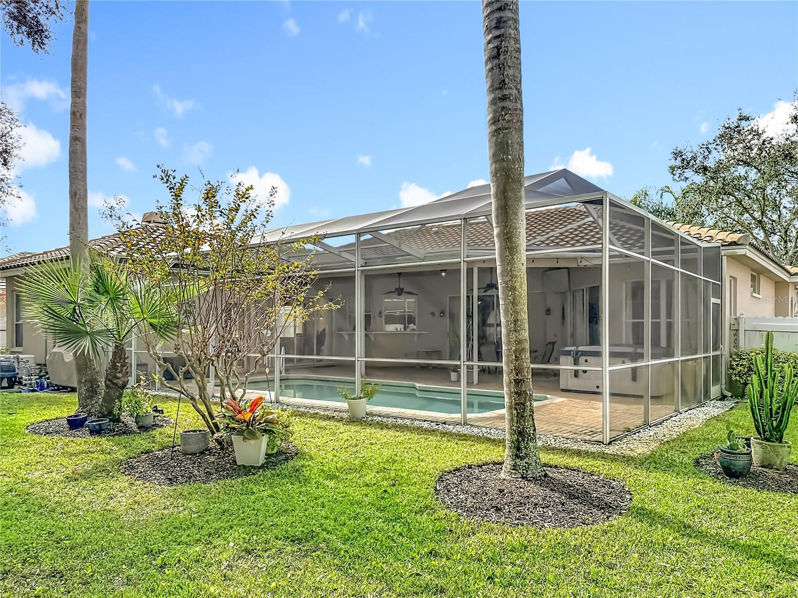 COUNTRYPARK - Residential