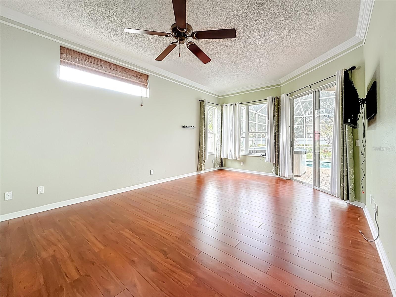 COUNTRYPARK - Residential