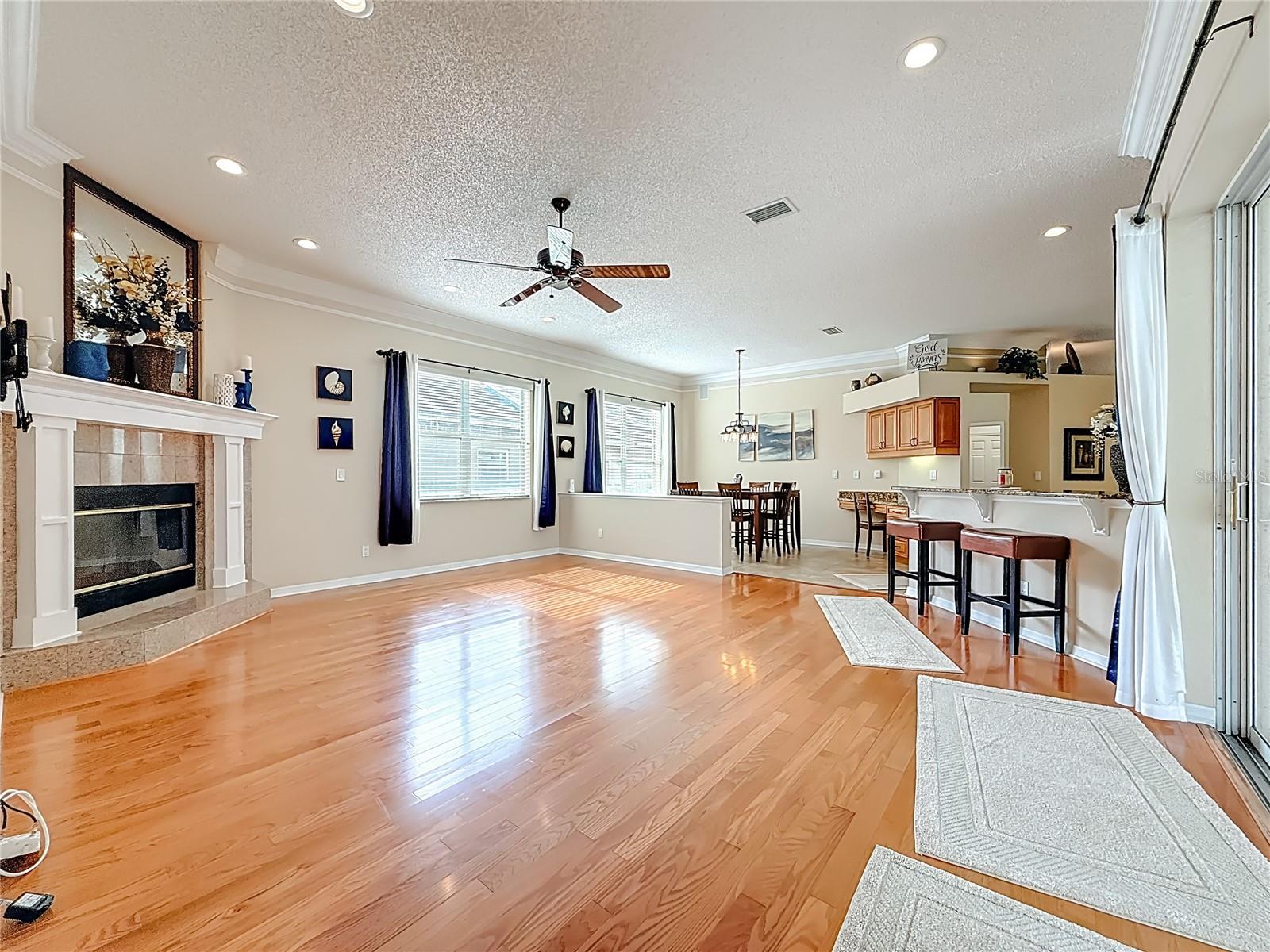 COUNTRYPARK - Residential